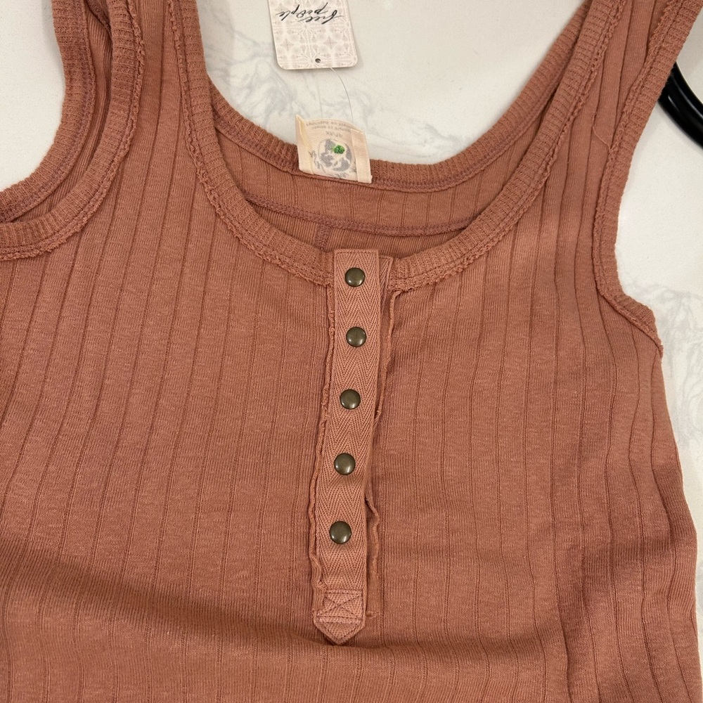 Free People We the Free Henley Tank Tawny Birch XS